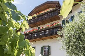 Hotel Tyrol