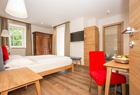 Hotel Tyrol