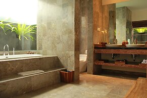 The Wolas Villa & Spa