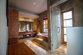 The Wolas Villa & Spa