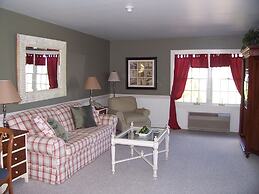 Camelot Restaurant & Inn