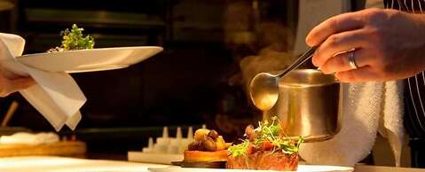 Camelot Restaurant & Inn