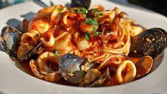 Camelot Restaurant & Inn