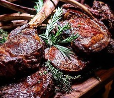 Camelot Restaurant & Inn