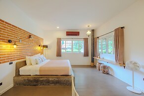 Perennial Resort
