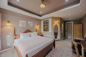 Perennial Resort