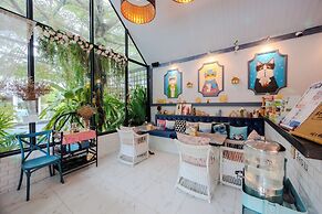 Perennial Resort