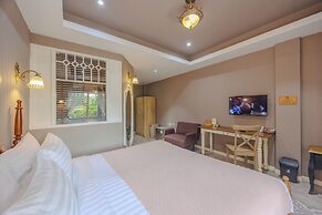 Perennial Resort