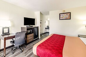 Econo Lodge Glade Springs I-81