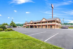 Econo Lodge Glade Springs I-81