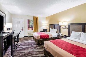 Econo Lodge Glade Springs I-81