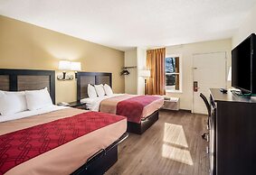 Econo Lodge Glade Springs I-81
