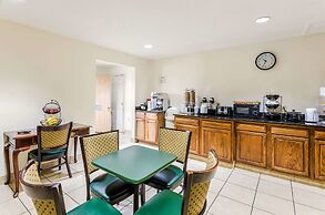 Econo Lodge Glade Springs I-81