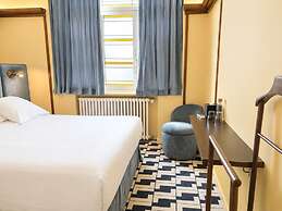 Latroupe Hotel Le Berger.