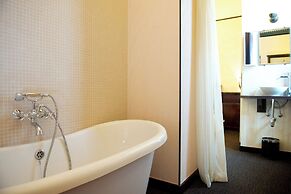 Latroupe Hotel Le Berger.