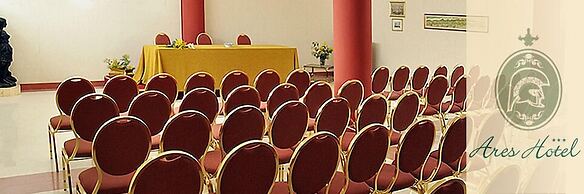 Ares Hotel