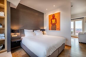 Carlton Hotel