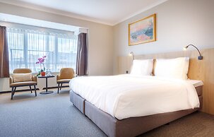 Carlton Hotel