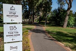 Malkiya TravelHotel