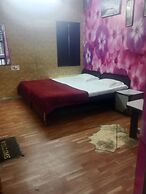 Hotel Raj Bed & Breakfast