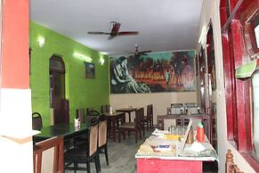 Hotel Raj Bed & Breakfast