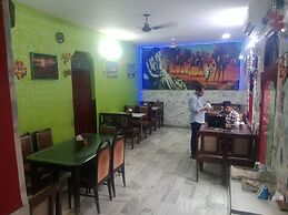 Hotel Raj Bed & Breakfast