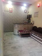 Hotel Raj Bed & Breakfast