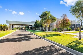 Quality Hotel Point Cook