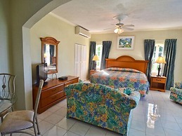 Tropical Lagoon Resort