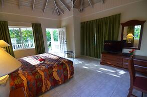 Tropical Lagoon Resort