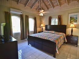 Tropical Lagoon Resort