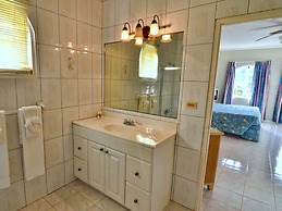 Tropical Lagoon Resort