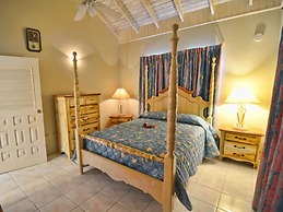 Tropical Lagoon Resort