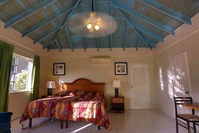 Tropical Lagoon Resort