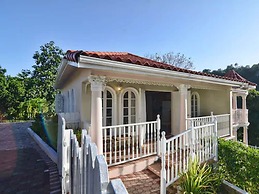 Tropical Lagoon Resort