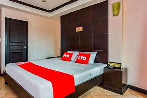 OYO 447 Royal Express Hua Hin
