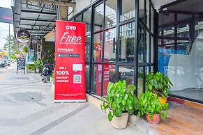 OYO 447 Royal Express Hua Hin