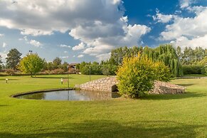 Janas Country Resort