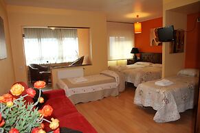Hostal Acella
