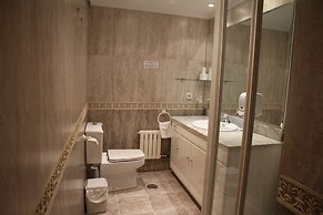 Hostal Acella