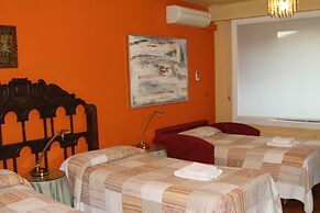 Hostal Acella