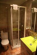 Hostal Acella