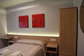Hostal Acella