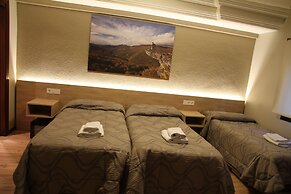 Hostal Acella