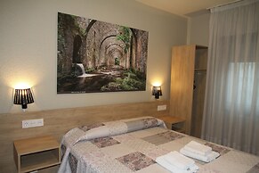Hostal Acella