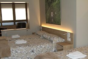 Hostal Acella