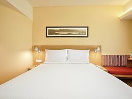 ibis Nashik Hotel