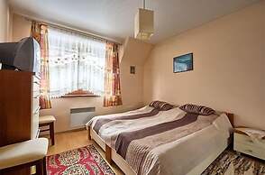 VISITzakopane Rainbow Apartments