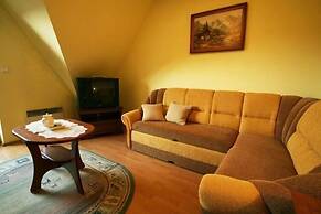 VISITzakopane Rainbow Apartments