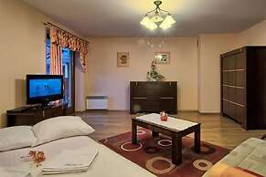 VISITzakopane Rainbow Apartments